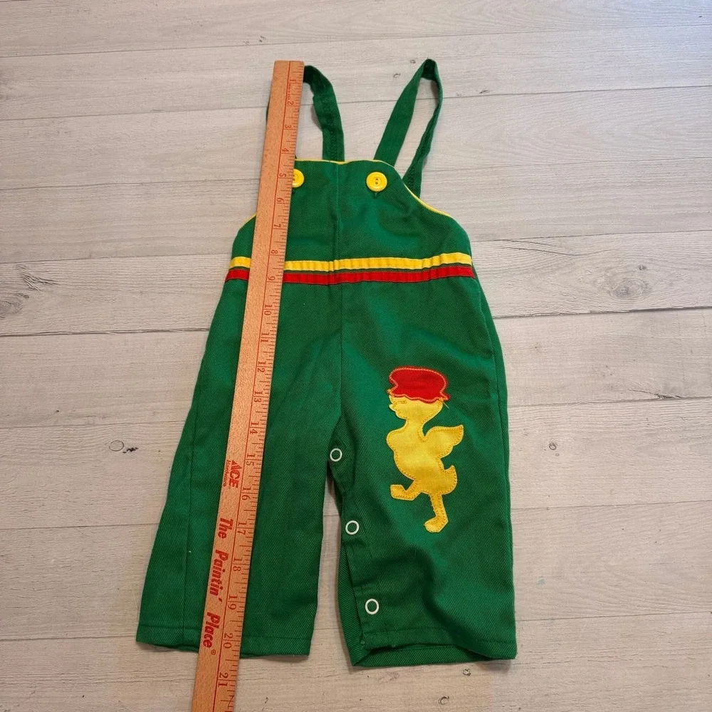 Vintage baby green overalls with duck‎